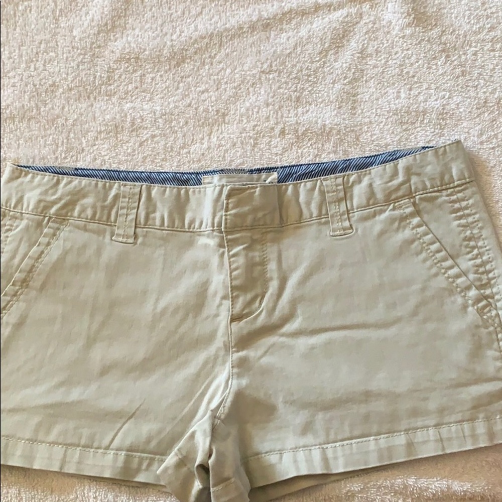 Beige shorts